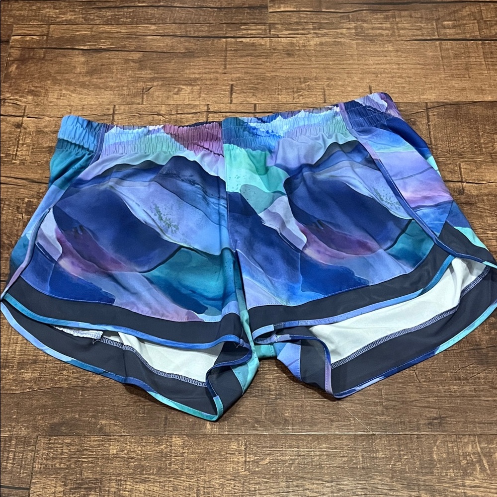 Athleta Printed Mesh Racer Run Short Size L